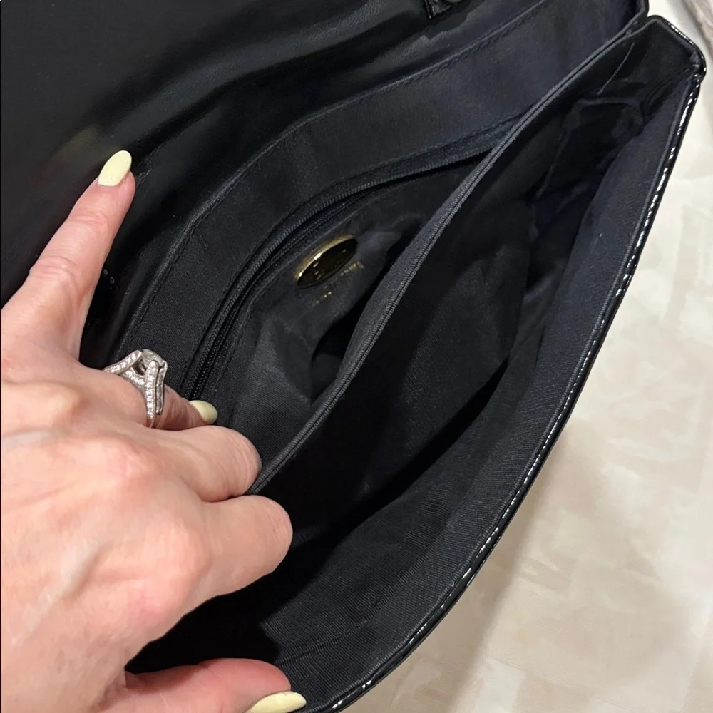 Vintage Aspects Classic leather Black Woven Crossbody shoulder clutch bag